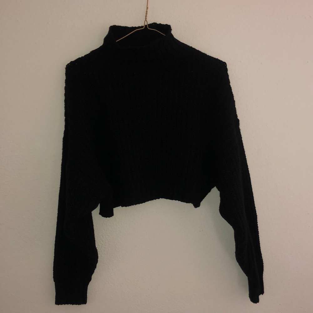 Cropped Black Mock Turtleneck Sweater